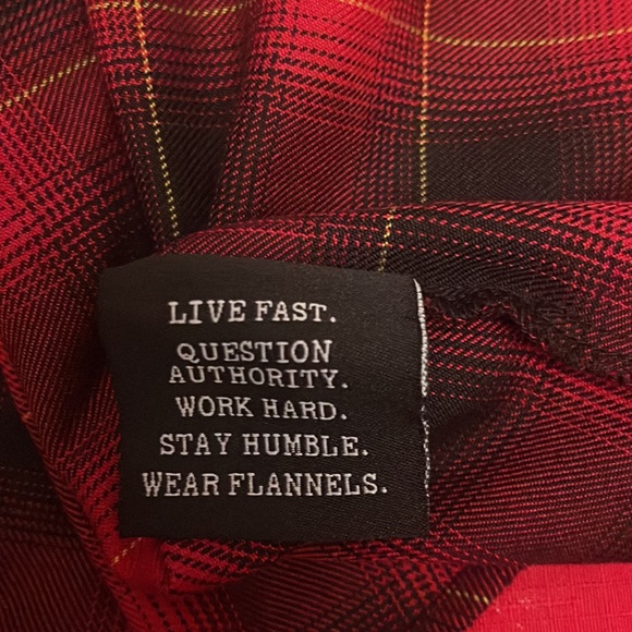 Dixxon Flannel Company Form and Function mens L/S. NWOT - Picture 9 of 10